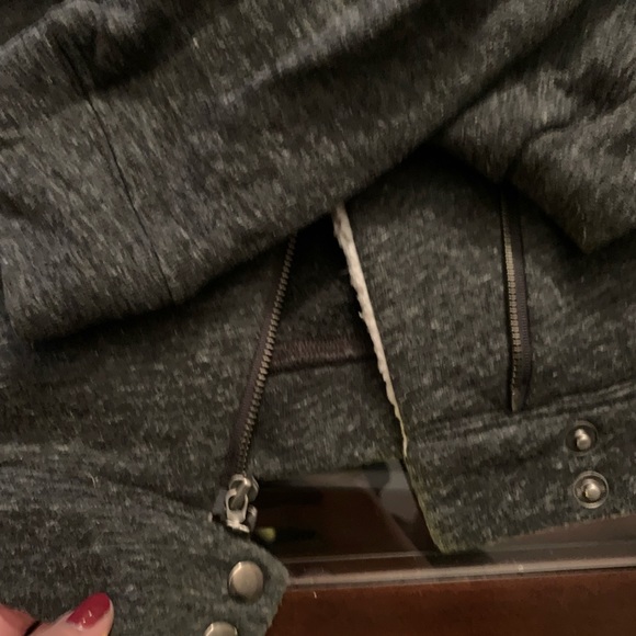 Splendid Jacket - Picture 5 of 8